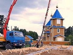 Church crisis shelter for women and children under construction in Kirov Province