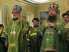 Archbishop Michael (OCA NY-NJ) celebrates feast of St. Herman at OCA representation church in Moscow (+ VIDEO)
