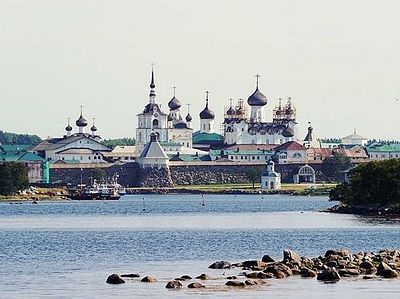 У святых врат Соловецкого монастыря откроется постоянно действующая фотогалерея под открытым небом