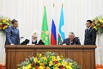Святейший Патриарх Кирилл и президент Якутии Е.А. Борисов подписали Соглашение о социальном партнерстве между Русской Православной Церковью и Республикой Саха (Якутия)