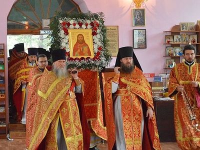 Во Владивостокской епархии совершено прославление в лике святых протоиерея Андрея Зимина