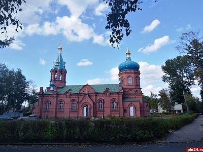 Ветхая вечность: уникальные книги и экспонаты музея храма Александра Невского могут уйти в небытие