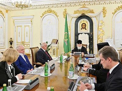 Святейший Патриарх Кирилл возглавил заседание Попечительского совета Костромского кремля