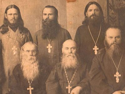 Исповедники Енотаевские: хроника подвига