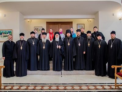 Группа паломников Украинской Православной Церкви встретилась с Архиепископом Тиранским и всей Албании Анастасием