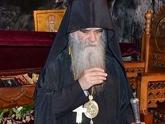 Metropolitan of Montenegro willing to discuss repeal of new religious law with state representatives