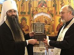 Stolen relics of St. Nicholas returned to Ukrainian Church in Vinnitsa