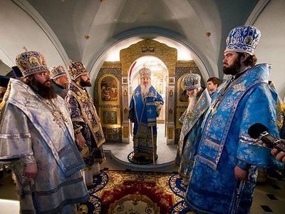 В столице Татарстана состоялось великое освящение Пещерного храма собора Казанской иконы Божией Матери