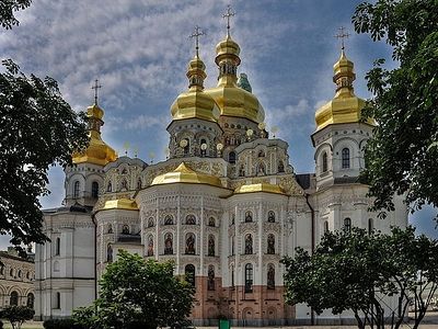 Киево-Печерская лавра вновь открылась для прихожан
