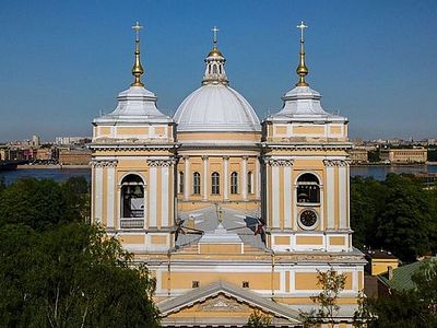 В Санкт-Петербурге объявлен конкурс на разработку проекта по сохранению Александро-Невской лавры
