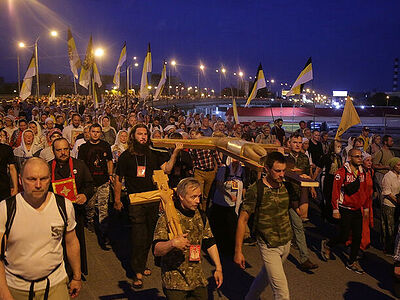 В Екатеринбурге прошел традиционный Царский крестный ход