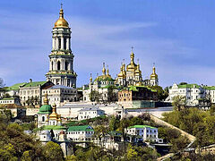 Petition to protect Kiev Caves Lavra from schismatics to be considered by President Zelensky