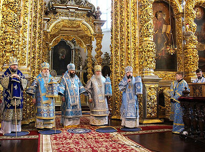 В Смоленске прошли торжества в честь Смоленской иконы Божией Матери «Одигитрия»