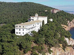 Halki hospital turned into Islamic educational center while Orthodox theological school remains closed