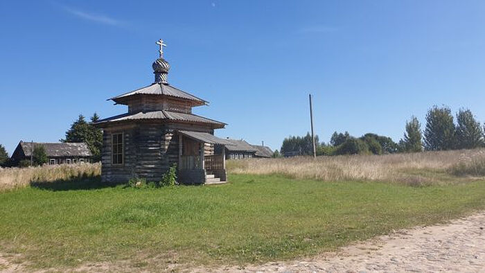 Храм деревянный в селе верхний Секинесь