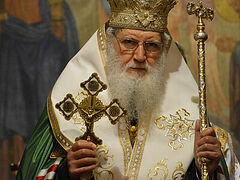 Patriarch of Bulgaria calls on faithful to give alms in lieu of flowers for his 75th birthday