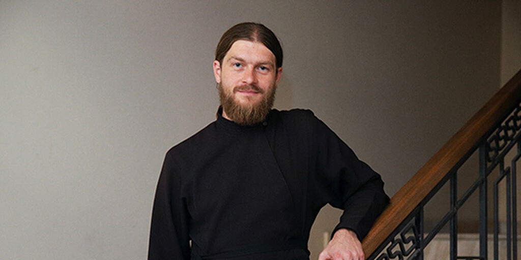 Диакон история