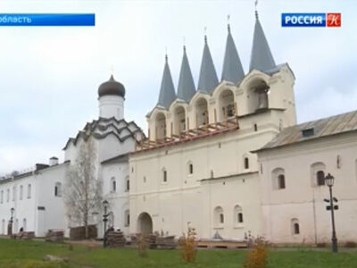 В Тихвине завершено восстановление звонницы Богородичного Успенского монастыря