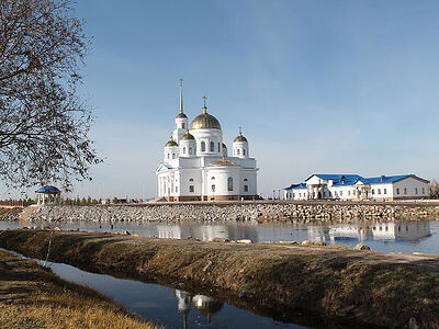 Глава Казахстанского митрополичьего округа освятил Воскресенский собор города Кокшетау
