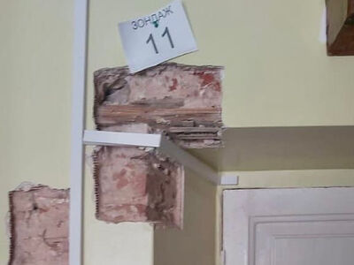 Продолжается подготовка к реставрационным работам в Лазаревском храме Псково-Печерского монастыря