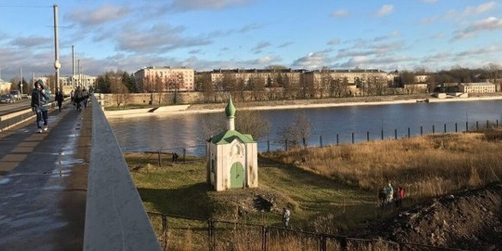 Анастасиевская часовня, Ольгинский мост