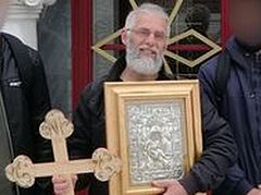 Greek Orthodox youth movement gives new icon to street preacher attacked in Athens