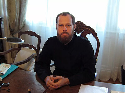 Священники не «жируют» за счет верующих