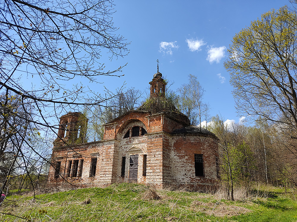 Храм Троицы Живоначальной, село Афанасьево