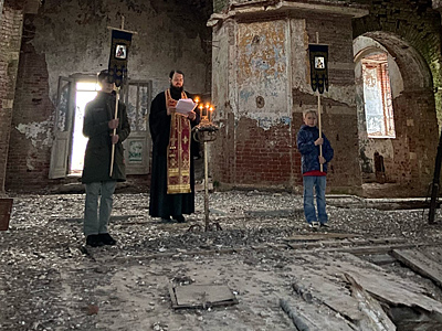 Пасха' 2021 в разрушенных храмах