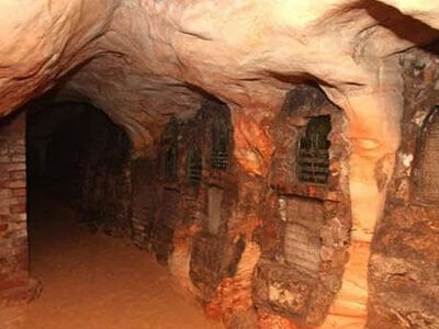 Началась подготовка документации по результатам научных изысканий объекта культурного наследия «Керамиды в пещерах Псково-Печерского монастыря»