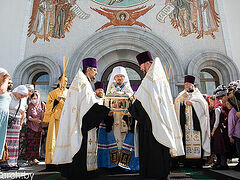 В Минске прошел крестный ход по случаю празднования 800-летия со дня рождения благоверного князя Александра Невского