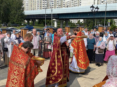 В Южном Бутове прошли торжества, посвященные 20-летию канонизации праведного воина Феодора Ушакова