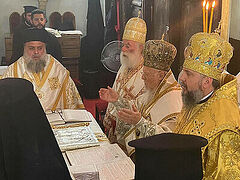 Patriarchs Bartholomew and Theodoros serve with schismatic primate Dumenko for first time