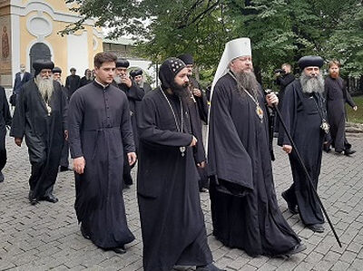 Делегация монашествующих Коптской Церкви посетила православные святыни Москвы