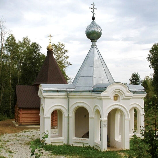 Храм в пенино сланцевский район