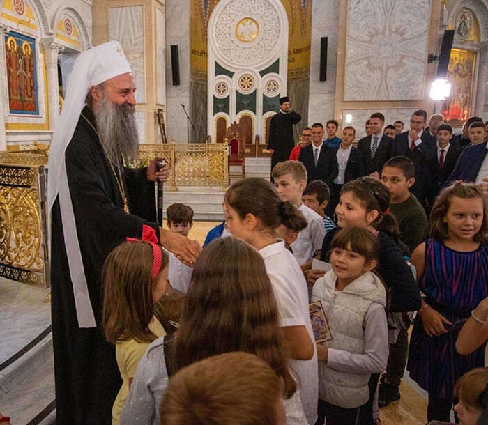 Патриарх благословляет детей. Патриарх благословляет. Последние православные новости