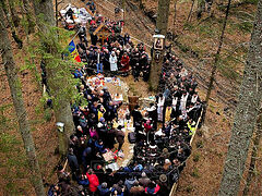 Cell and spring of Elder Cleopa consecrated in mountains where he hid from Communist regime