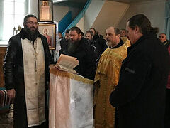Court forbids officials to re-register parishes to schismatics in Vinnitsa