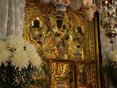 «Тётя, тётя, нам храм откроют!!!»