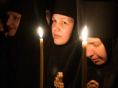 10 nuns tonsured at expansive Minsk monastery