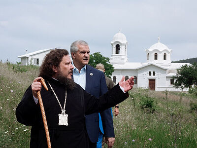 Глава Республики Крым посетил монастырь святого апостола и евангелиста Луки
