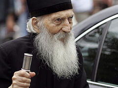 Για την αυστηρή στάση του Πατριάρχη Παύλου