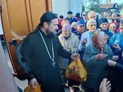 Представители Крымской митрополии доставили на Донбасс и в Запорожскую область около 30 тонн помощи. Информационная сводка о помощи беженцам (от 9 октября 2022 года)