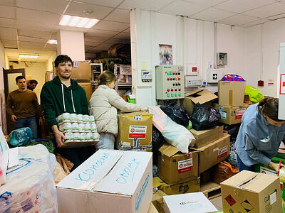 В российских епархиях проходят сборы продуктов и вещей для жителей зоны конфликта. Информационная сводка о помощи беженцам (от 9 ноября 2022 года)