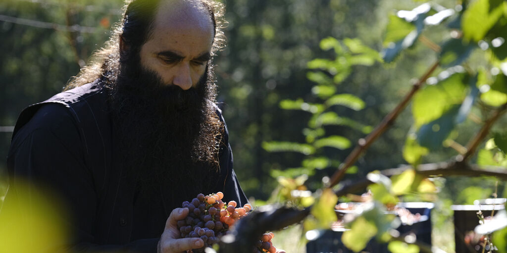 Greek monastery wine named among best in the world / OrthoChristian.Com