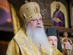 OCA primate issues statement on peace, support for Ukrainian Church (+VIDEO)