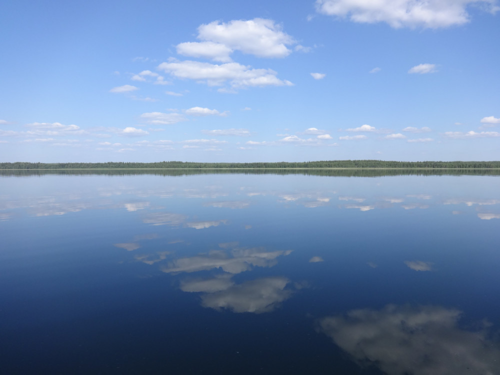The mirror-pure Lyekshma Lake