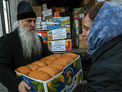Acts of love throughout the Orthodox world
