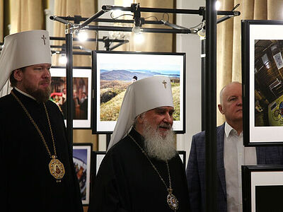 В Издательском Совете открылась художественная фотовыставка «Монашество. Тихоокеанский рубеж»