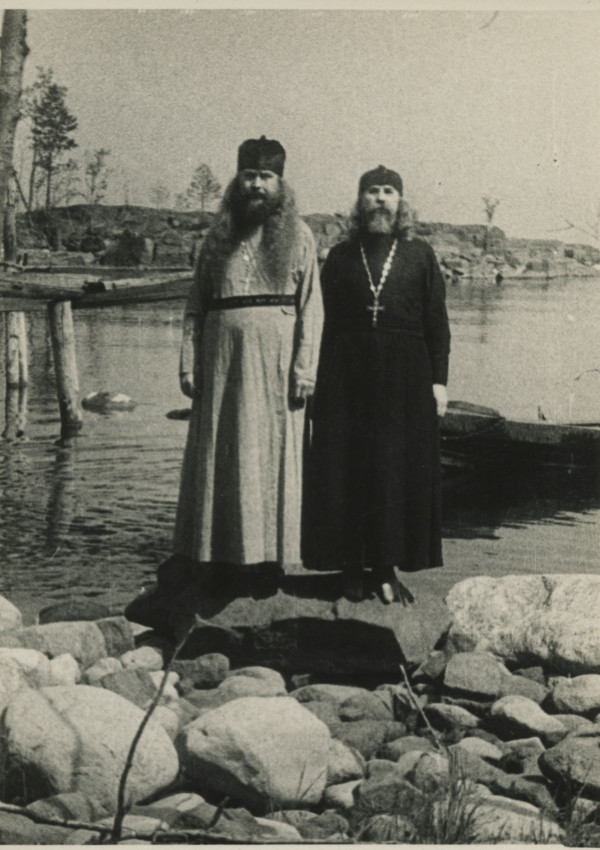 Отец Иоанн с отцом Иоанном Смирновым, будущим епископом Глебом
